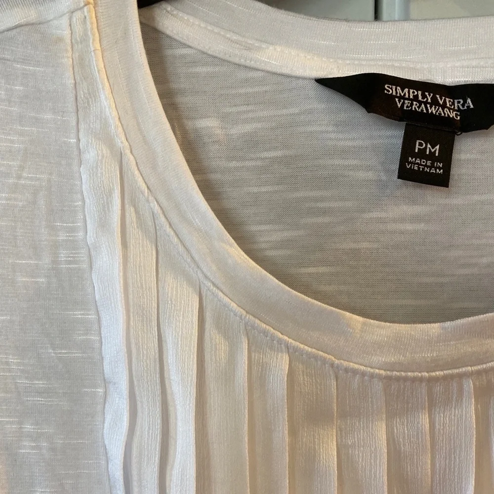 Simply Vera Vera Wang White Pintuck Flowy Tank Top Size MP
